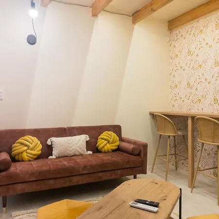 Csarnok Loft *