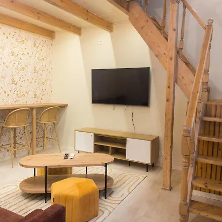 Csarnok Loft Διαμέρισμα *