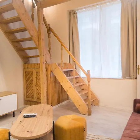 Csarnok Loft